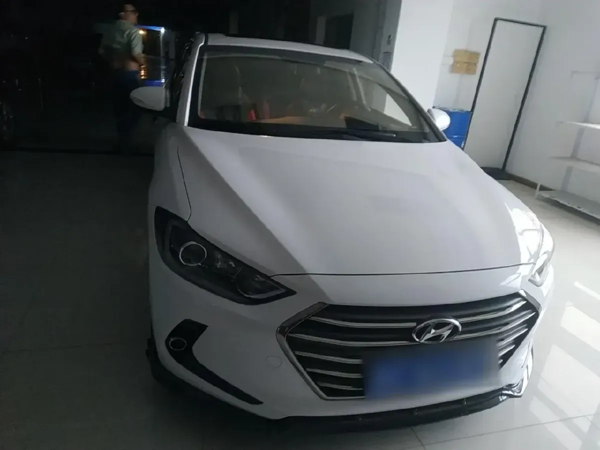 2016 Hyundai Elantra 1.6L 130HP L4 6AT,autocango,china used car exporter,china ev exporter,chinese used car exporter,chinese used ev exporter