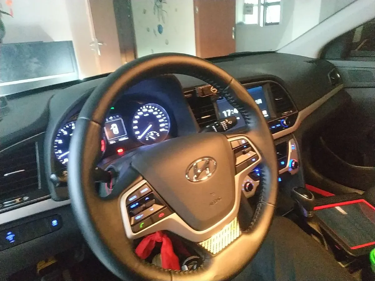 2016 Hyundai Elantra 1.6L 130HP L4 6AT,autocango,china used car exporter,china ev exporter,chinese used car exporter,chinese used ev exporter