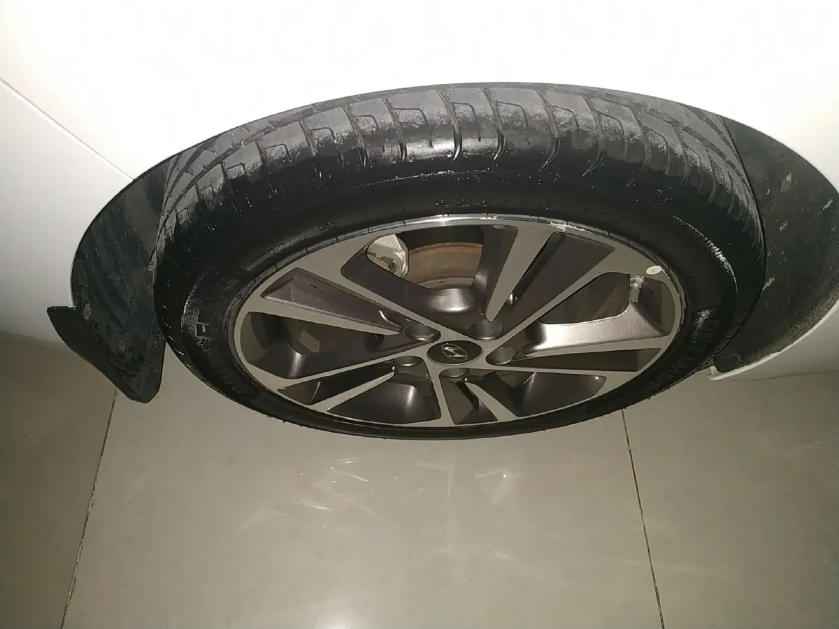 2016 Hyundai Elantra 1.6L 130HP L4 6AT,autocango,china used car exporter,china ev exporter,chinese used car exporter,chinese used ev exporter