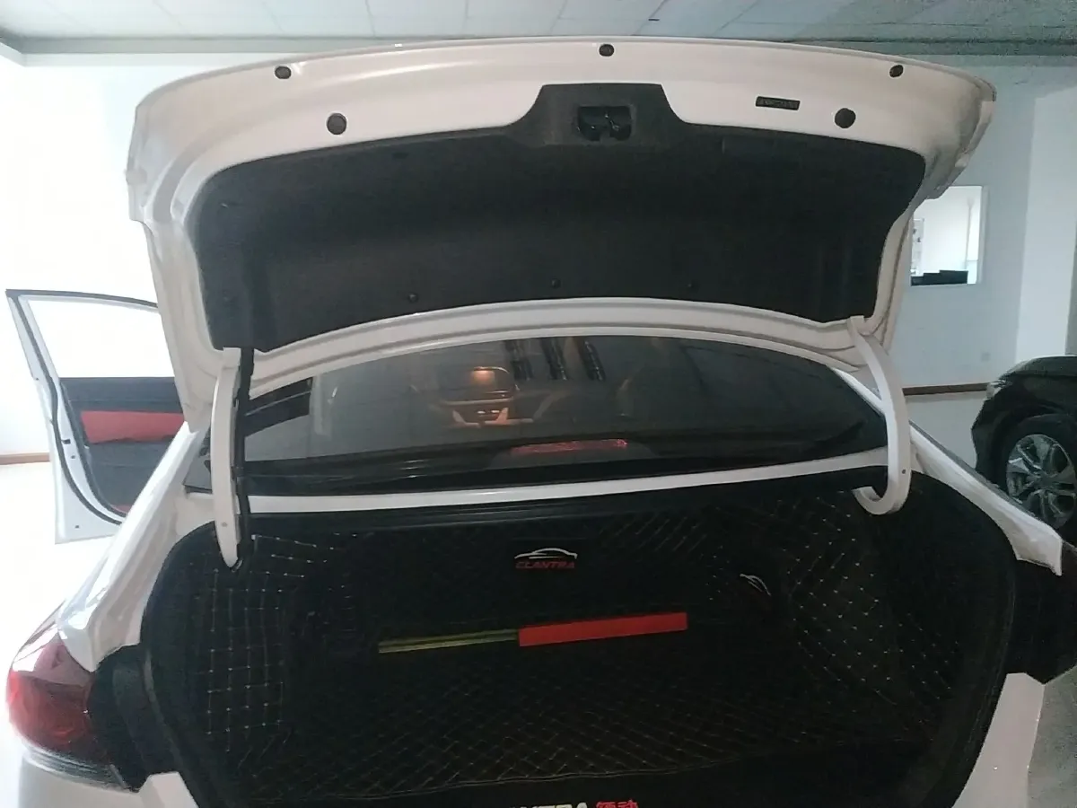 2016 Hyundai Elantra 1.6L 130HP L4 6AT,autocango,china used car exporter,china ev exporter,chinese used car exporter,chinese used ev exporter