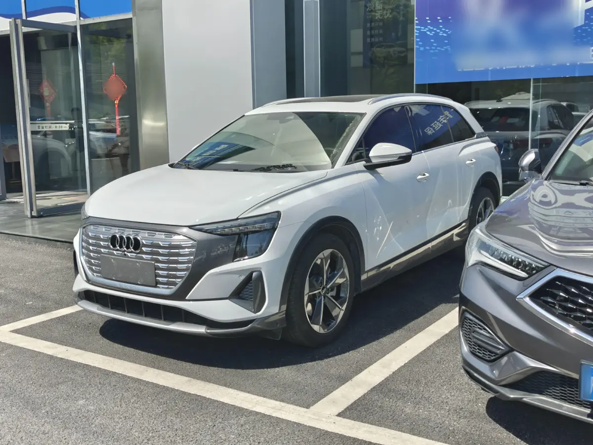 2023 Audi Q5 e-tron BEV 83.4KWH