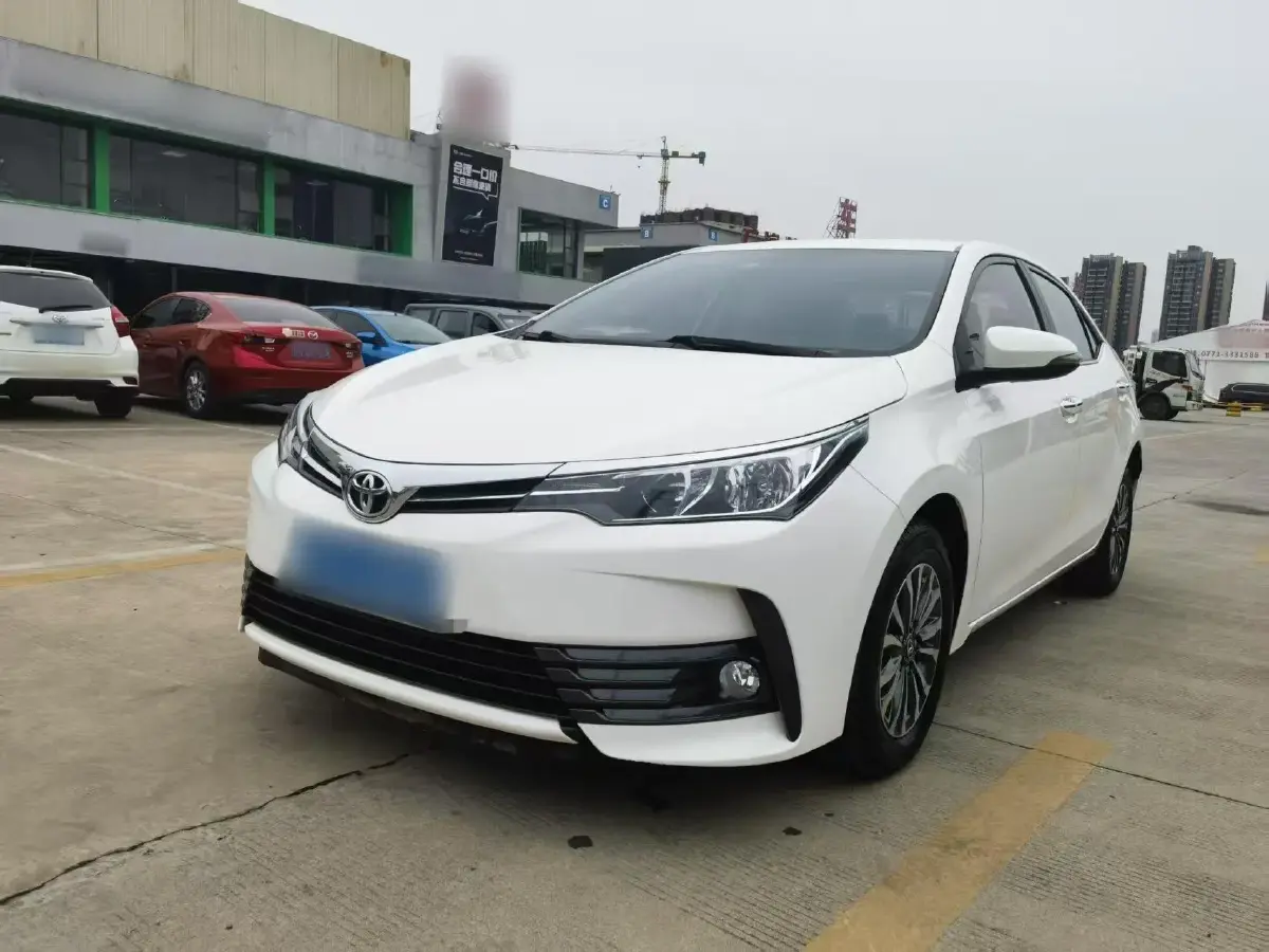 2017 Toyota Corolla 1.2T 116HP L4 CVT