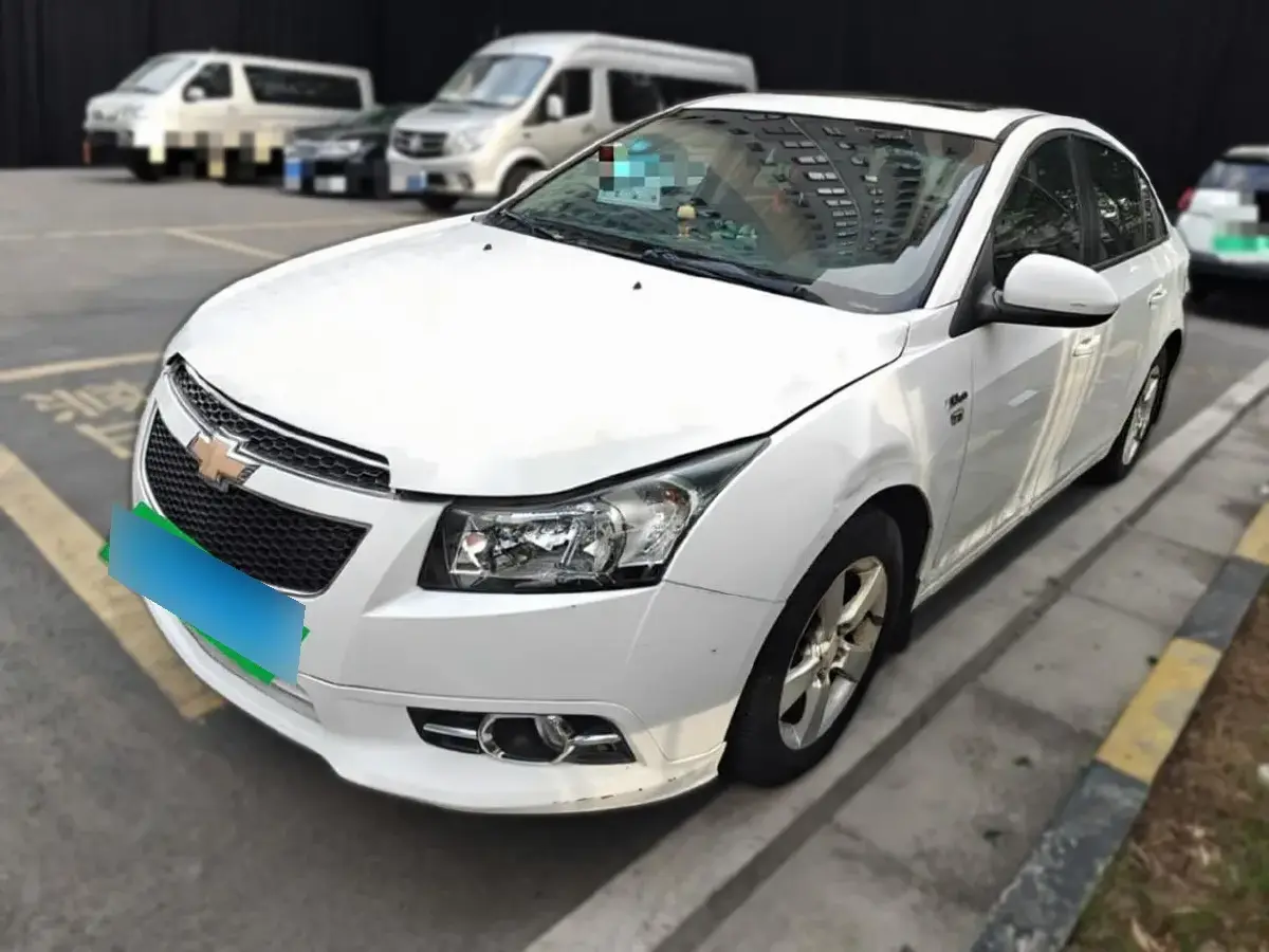 2014 Chevrolet Cruze 1.6L 121HP L4 6AT