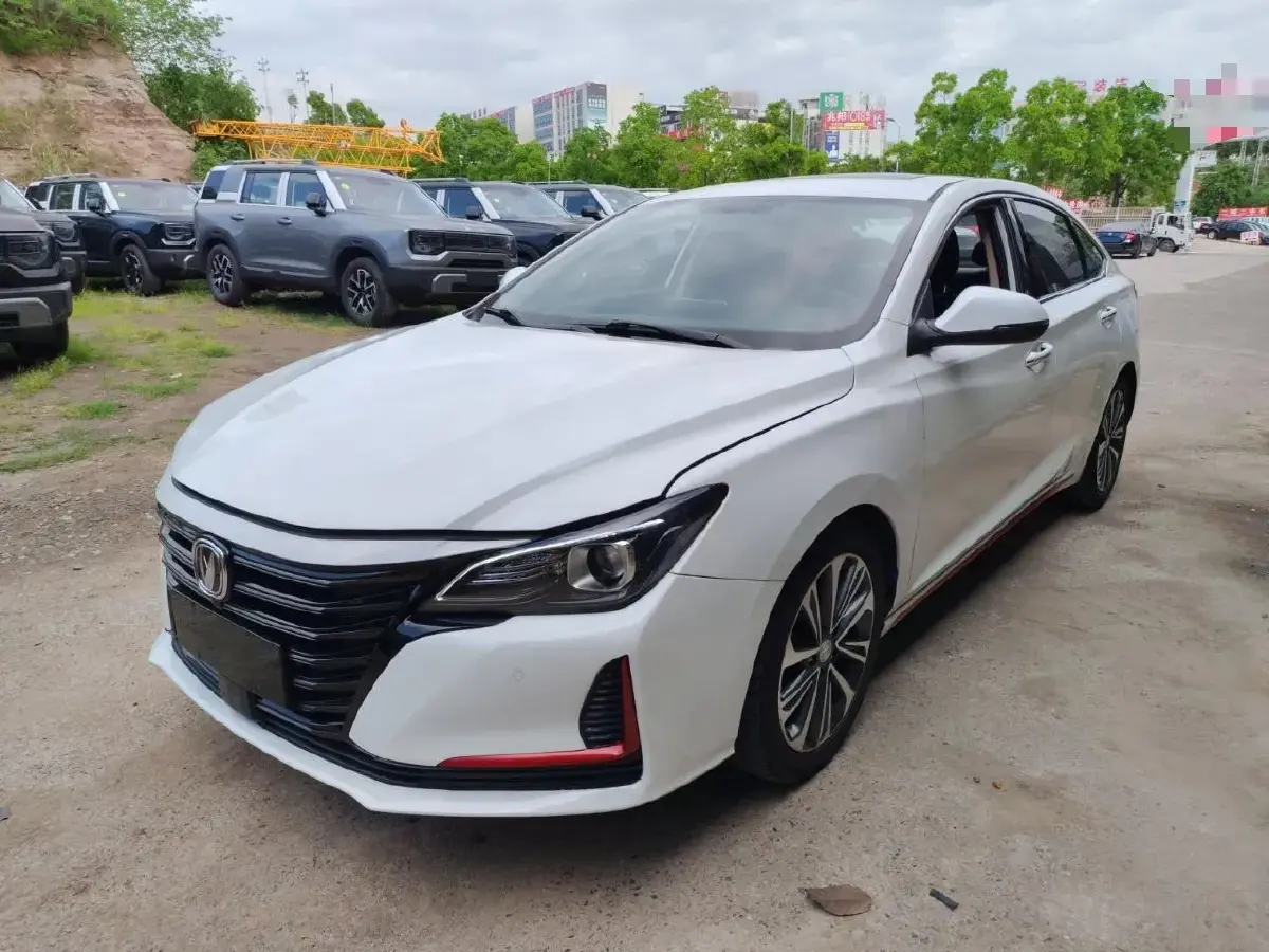 2021 ChangAn Raeton CC 1.5T 180HP L4 7DCT