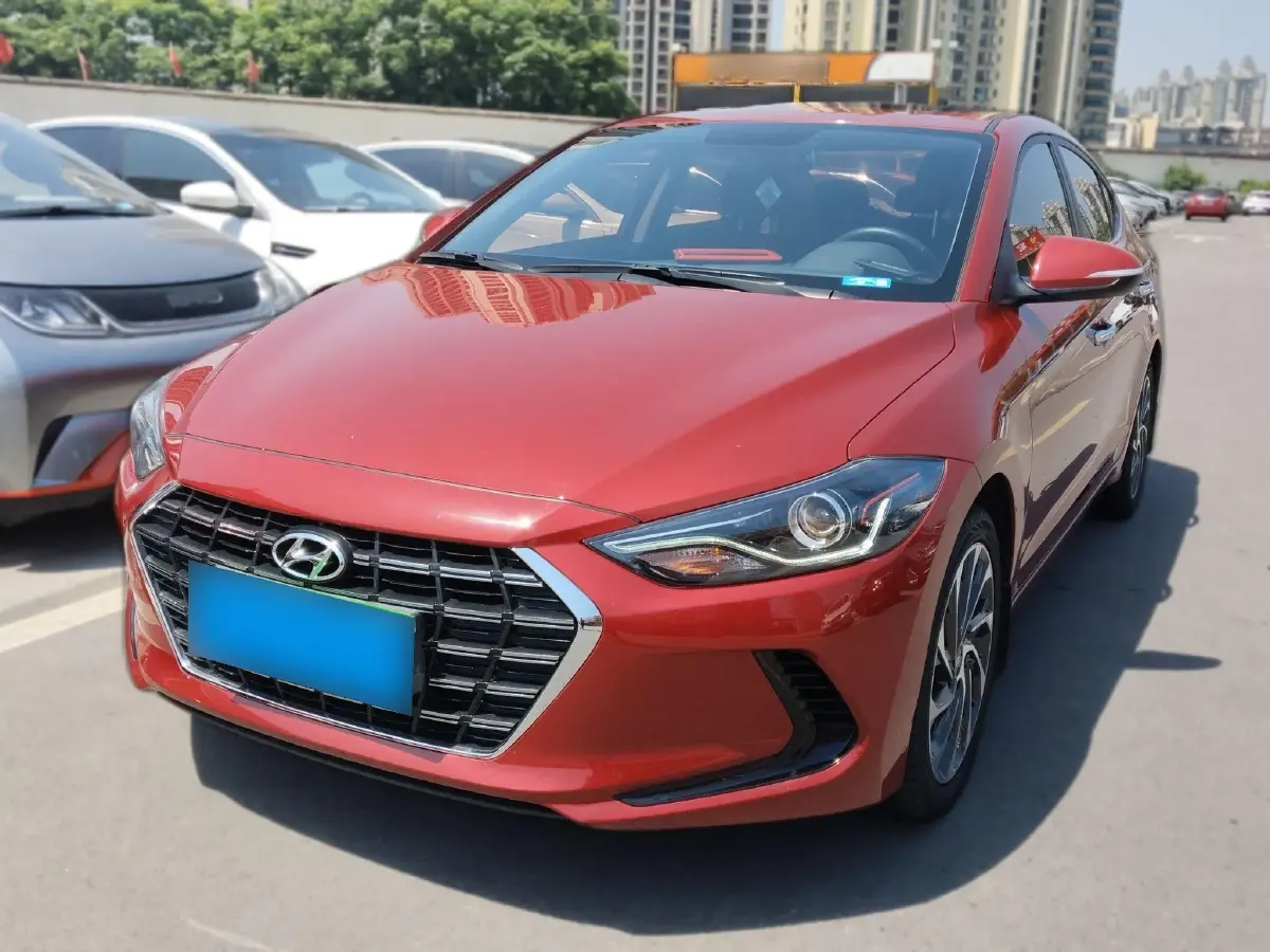 2020 Hyundai Elantra 1.5L 115HP L4 CVT