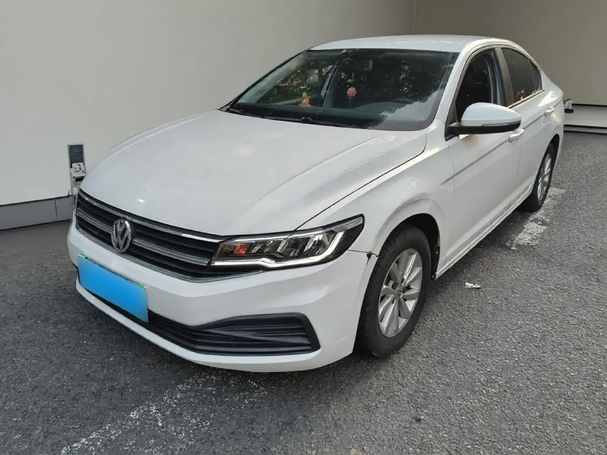 2020 Volkswagen Bora 1.5L 113HP L4 6AT