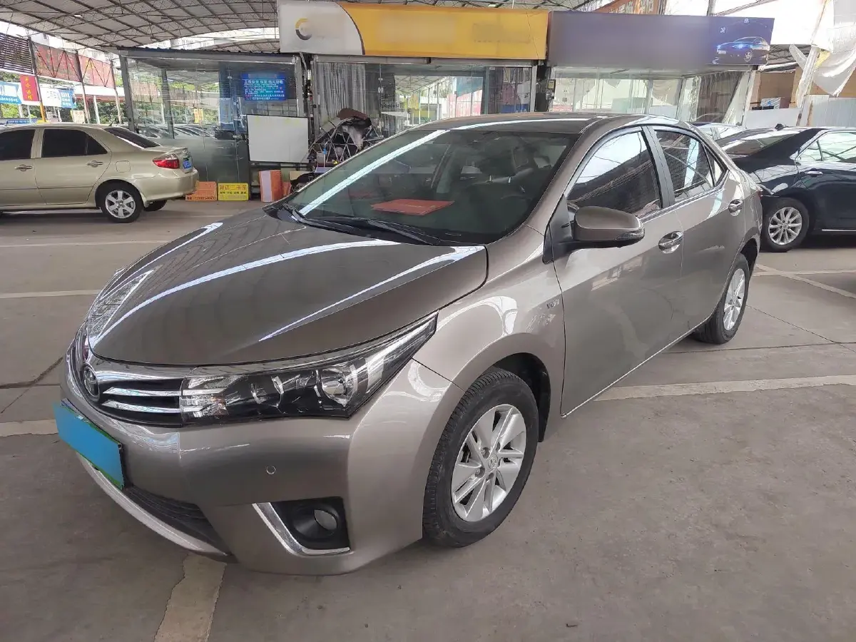 2017 Toyota Corolla 1.6L 122HP L4 CVT