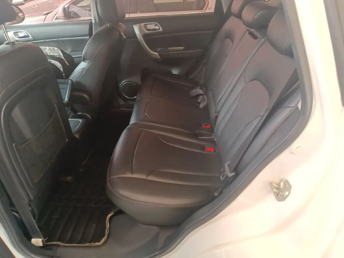 2015 Haval H6 1.5T 150HP L4 6MT,autocango,china used car exporter,china ev exporter,chinese used car exporter,chinese used ev exporter