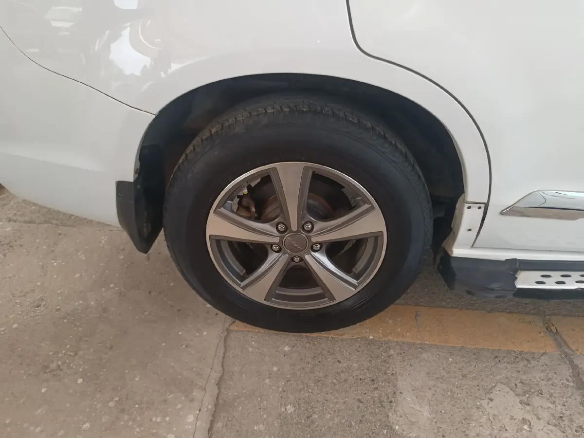 2015 Haval H6 1.5T 150HP L4 6MT,autocango,china used car exporter,china ev exporter,chinese used car exporter,chinese used ev exporter