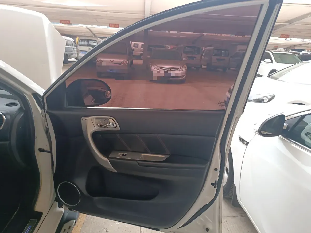 2015 Haval H6 1.5T 150HP L4 6MT,autocango,china used car exporter,china ev exporter,chinese used car exporter,chinese used ev exporter