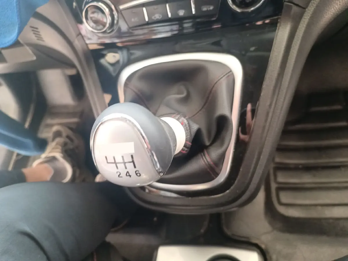 2015 Haval H6 1.5T 150HP L4 6MT,autocango,china used car exporter,china ev exporter,chinese used car exporter,chinese used ev exporter