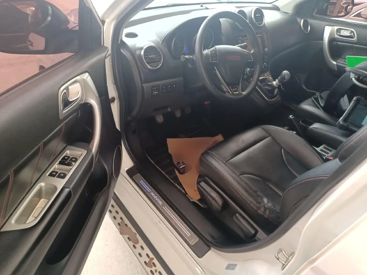 2015 Haval H6 1.5T 150HP L4 6MT,autocango,china used car exporter,china ev exporter,chinese used car exporter,chinese used ev exporter