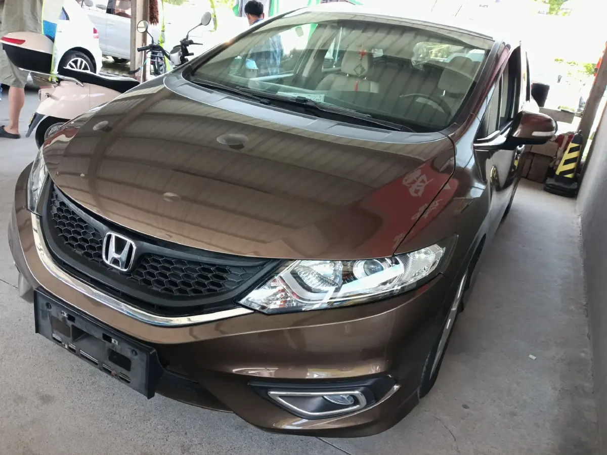 2013 Honda Jade 1.8L 141HP L4 5AT