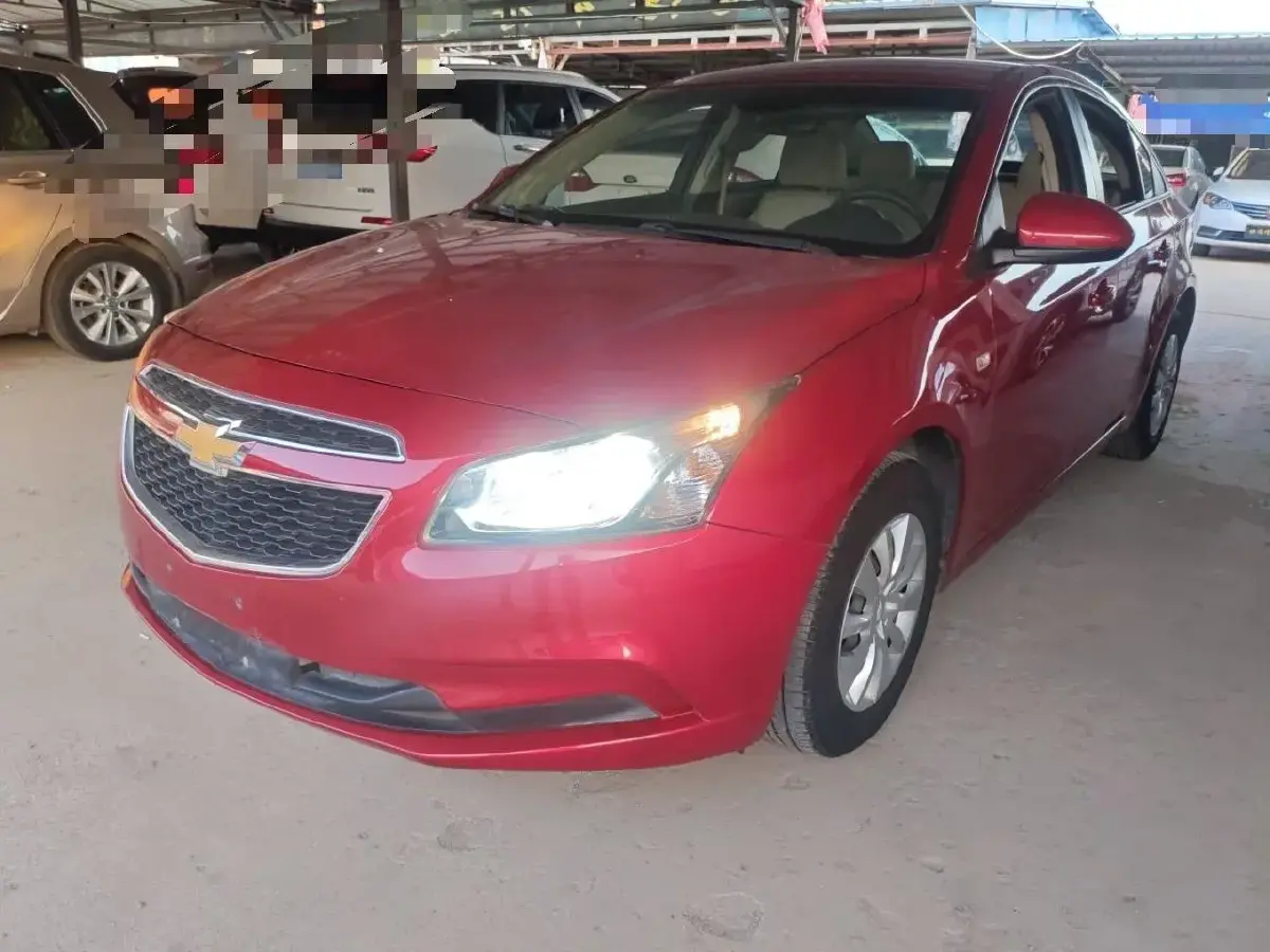 2015 Chevrolet Cruze 1.5L 113HP L4 5MT
