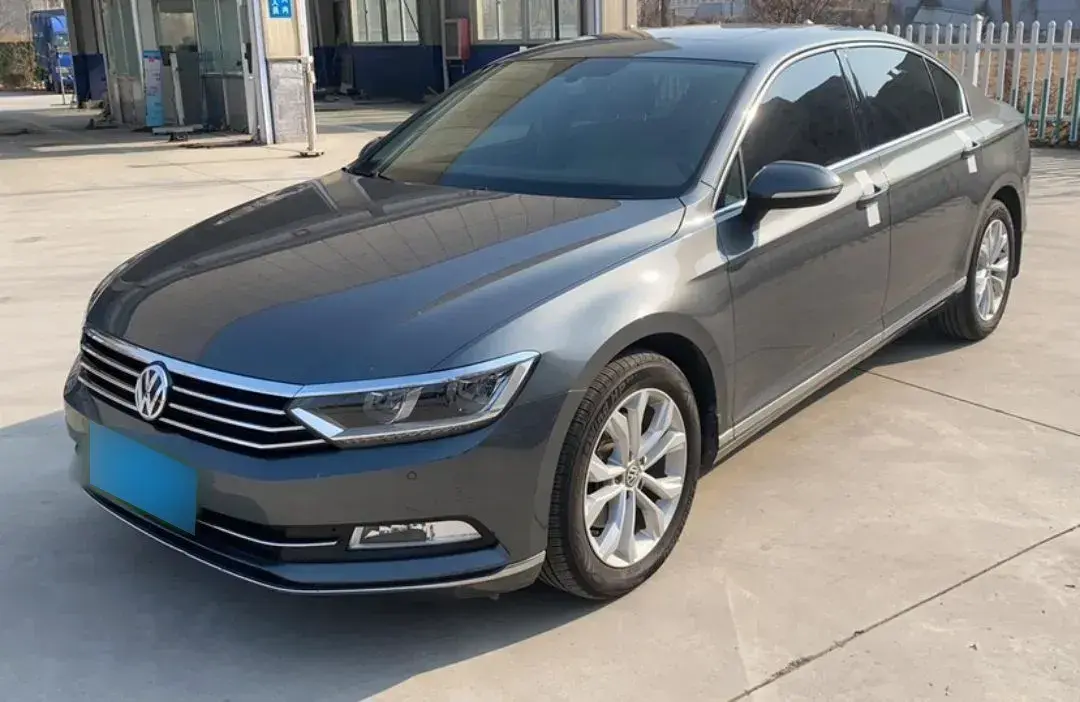 2017 Volkswagen Magotan 1.8T 180HP L4 7DCT