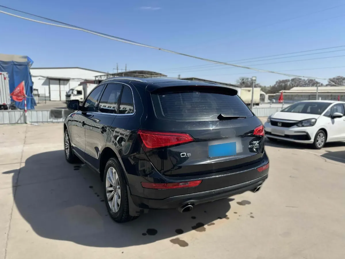 2015 Audi Q5 2.0T 224HP L4 8AT,autocango,china used car exporter,china ev exporter,chinese used car exporter,chinese used ev exporter