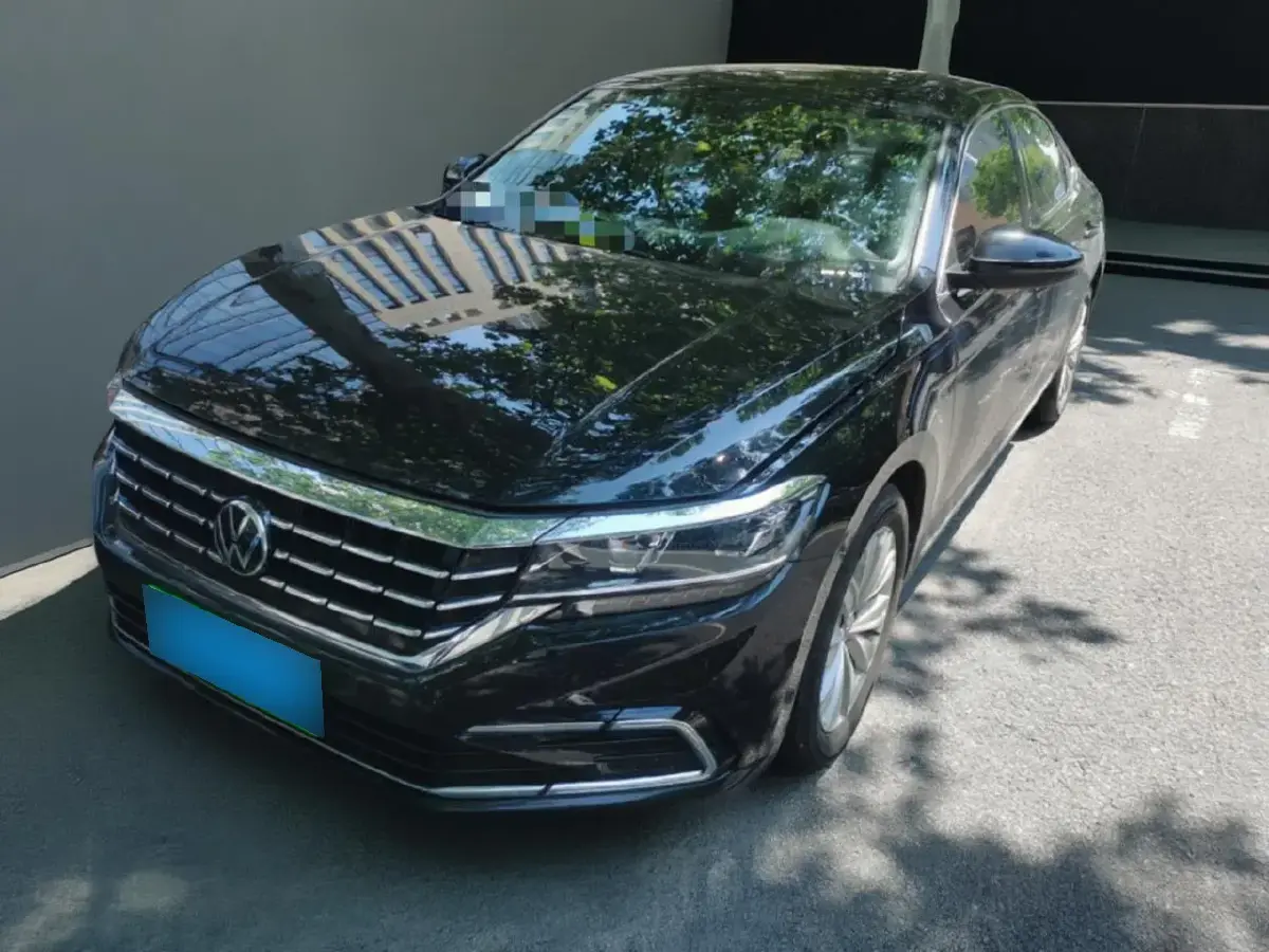 2021 Volkswagen Passat 2.0T 186HP L4 7DCT