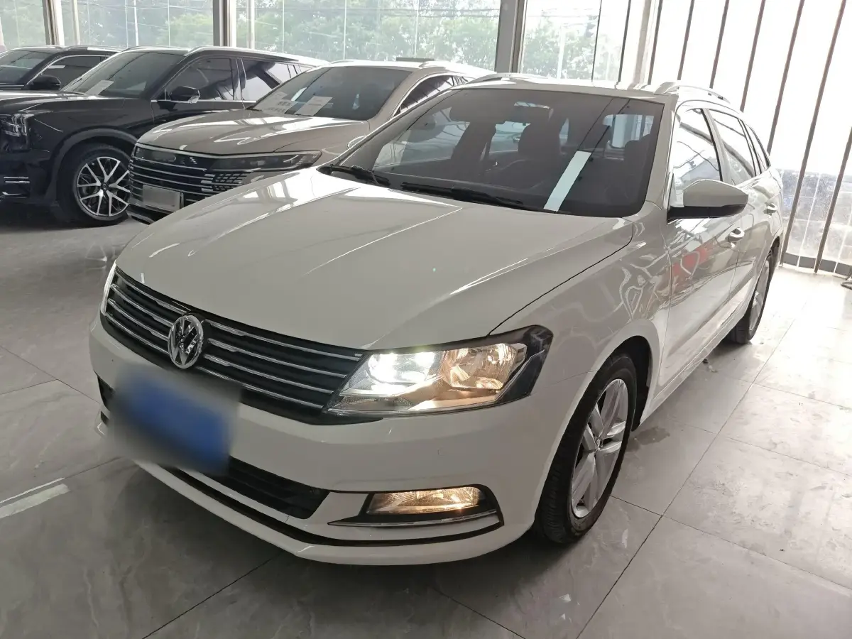 2017 Volkswagen Gran Lavida 1.4T 131HP L4 7DCT,autocango,china used car exporter,china ev exporter,chinese used car exporter,chinese used ev exporter
