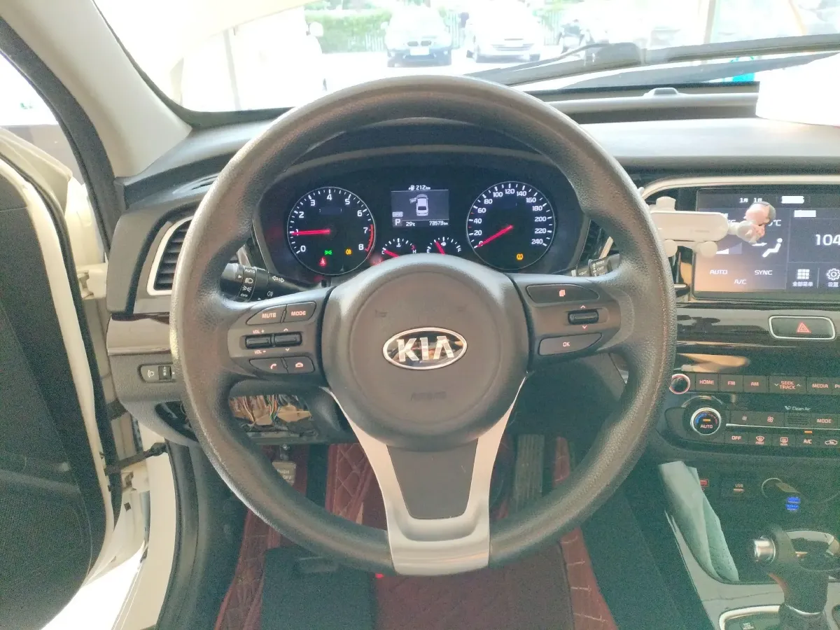 2017 Kia Cachet 1.8L 143HP L4 6AT,autocango,china used car exporter,china ev exporter,chinese used car exporter,chinese used ev exporter