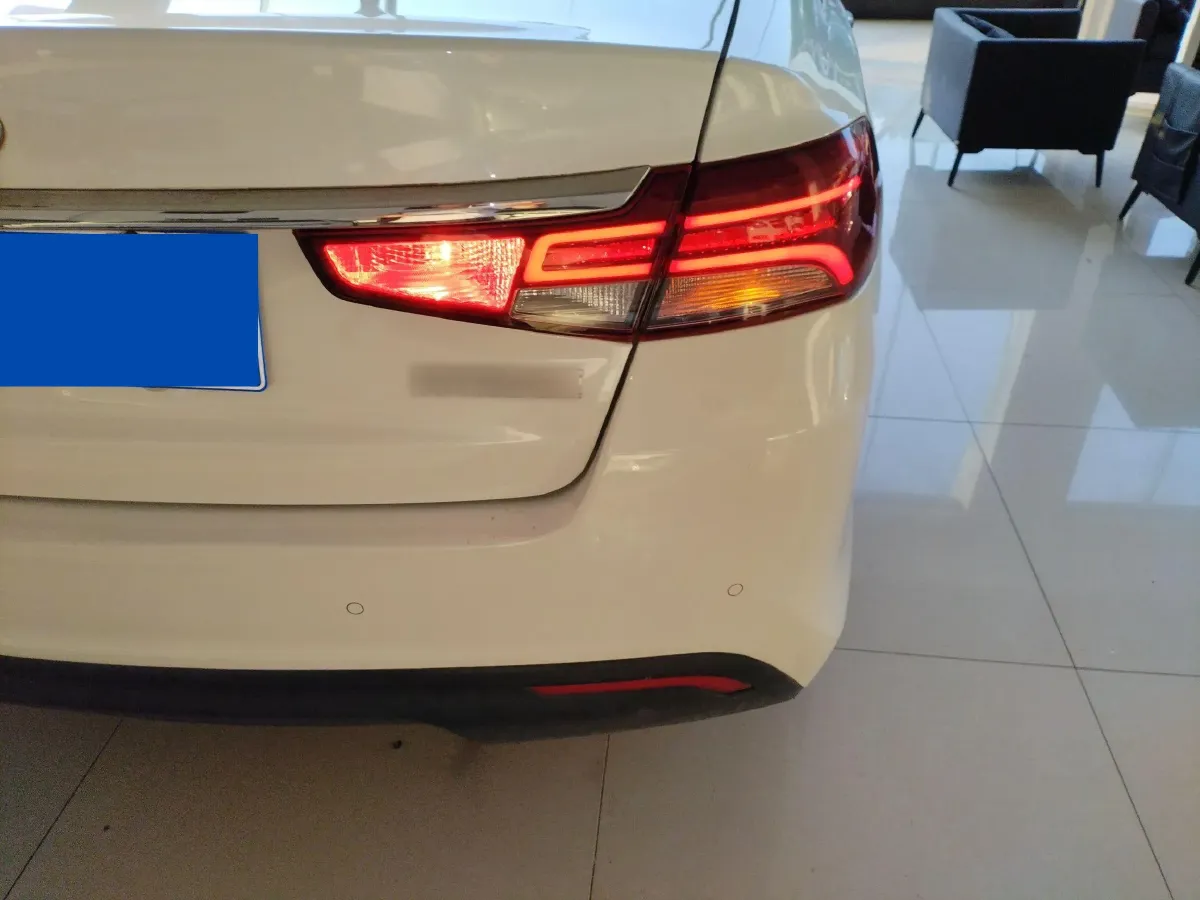 2017 Kia Cachet 1.8L 143HP L4 6AT,autocango,china used car exporter,china ev exporter,chinese used car exporter,chinese used ev exporter