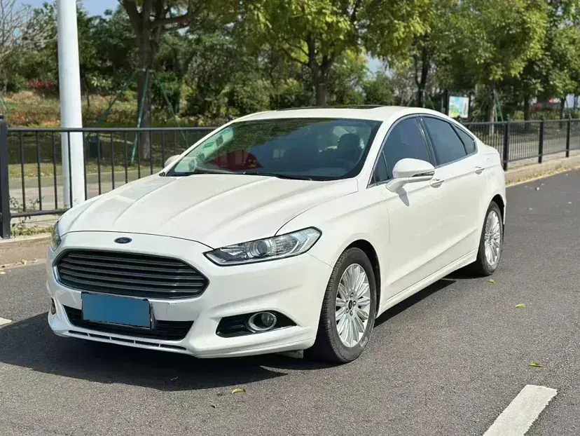 2013 Ford Mondeo 2.0T 203HP L4 6AT
