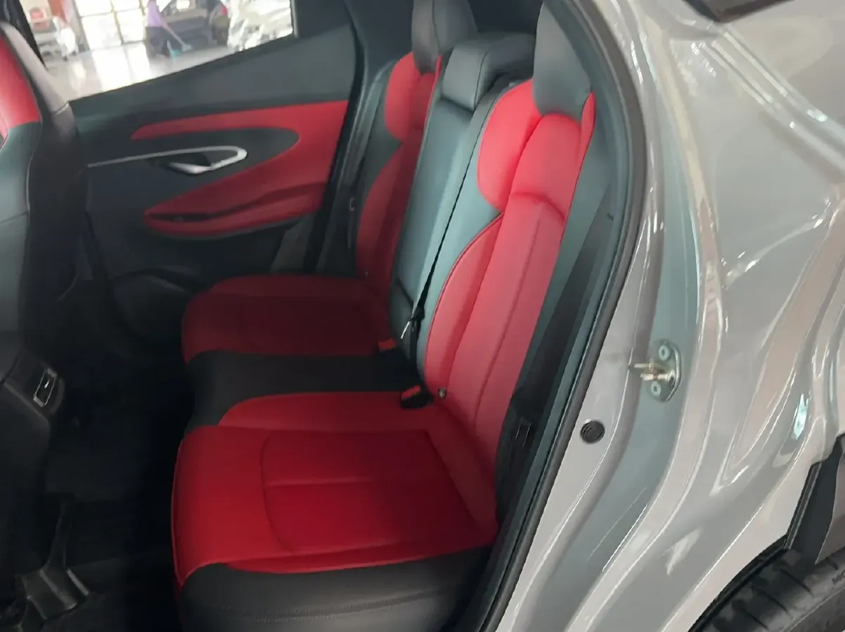 2020 ChangAn UNI-T 1.5T 180HP L4 7DCT,autocango,china used car exporter,china ev exporter,chinese used car exporter,chinese used ev exporter