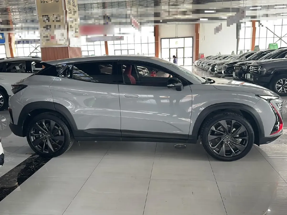 2020 ChangAn UNI-T 1.5T 180HP L4 7DCT,autocango,china used car exporter,china ev exporter,chinese used car exporter,chinese used ev exporter