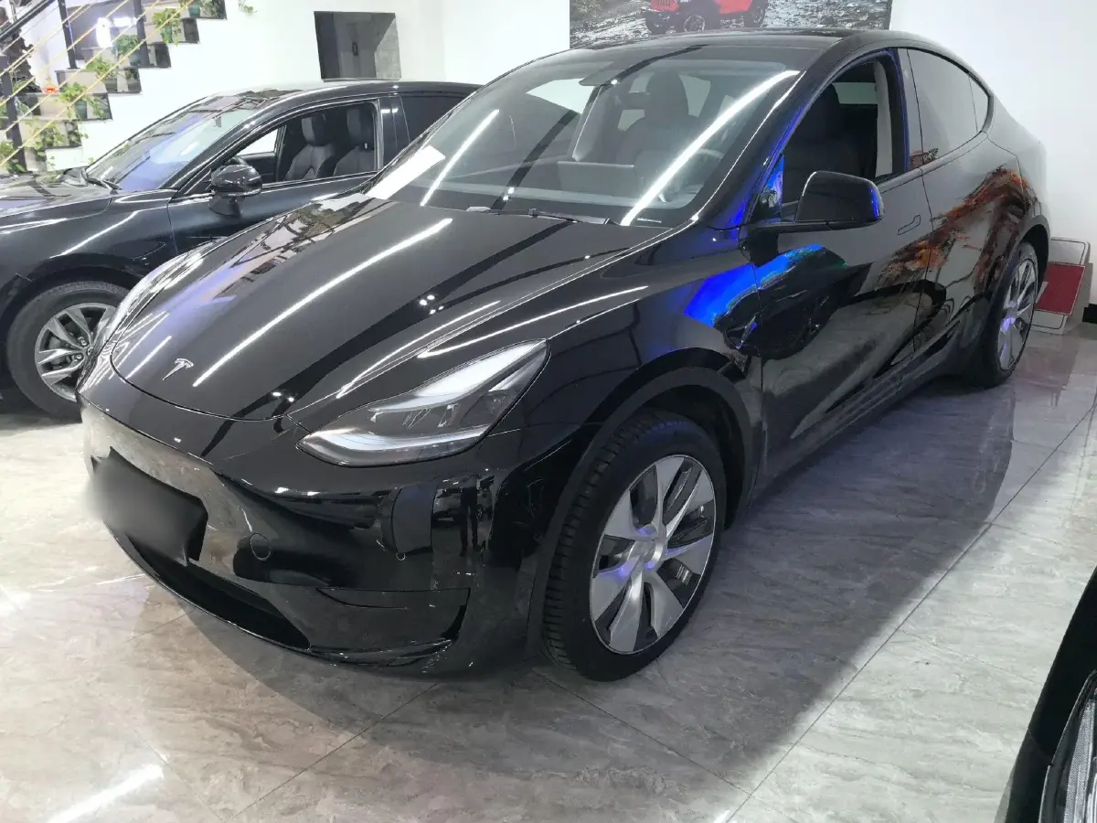 2022 Tesla Model Y BEV 60KWH