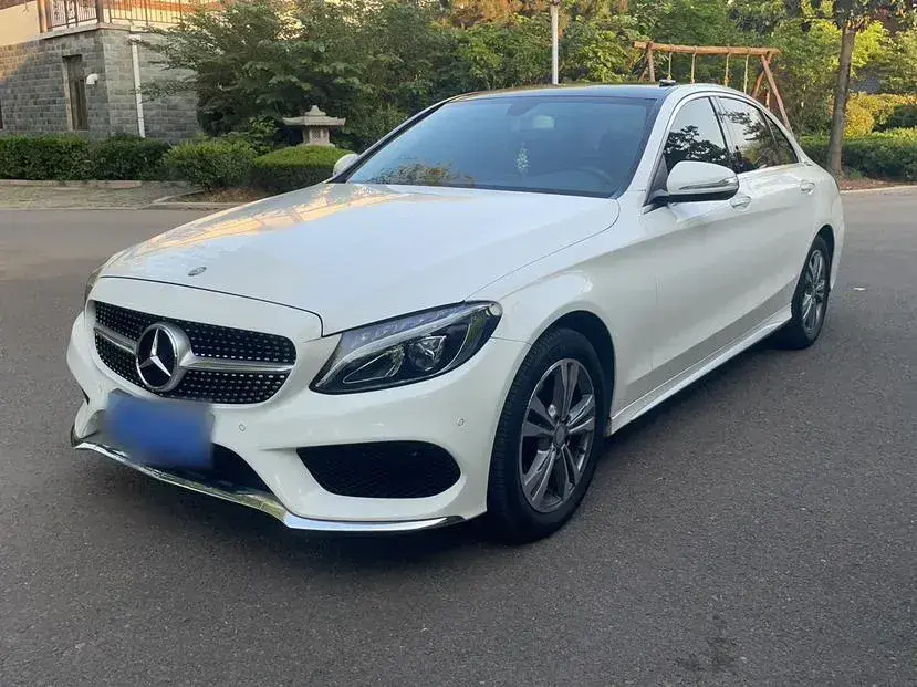 2016 Mercedes-Benz C Class 2.0T 184HP L4 7AT