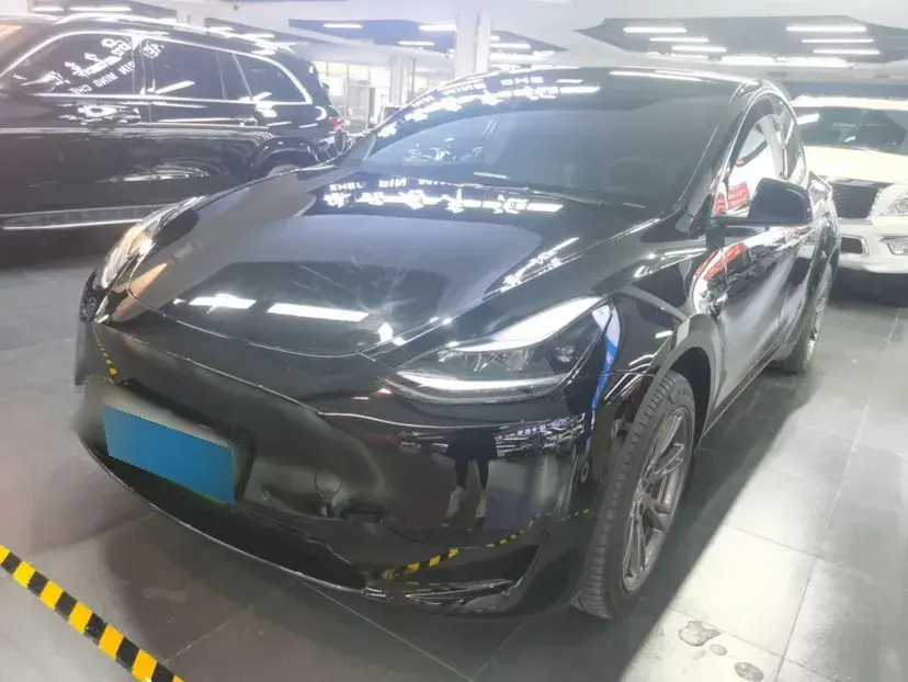 2022 Tesla Model Y BEV 60KWH