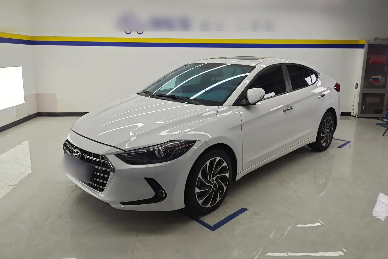 2019 Hyundai Elantra 1.4T 130HP L4 7DCT