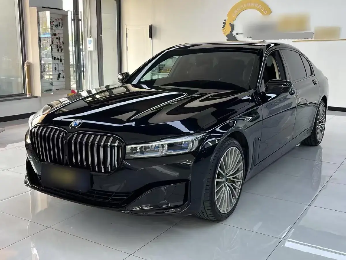 2019 BMW 7 Series 3.0T 340HP L6 8AT