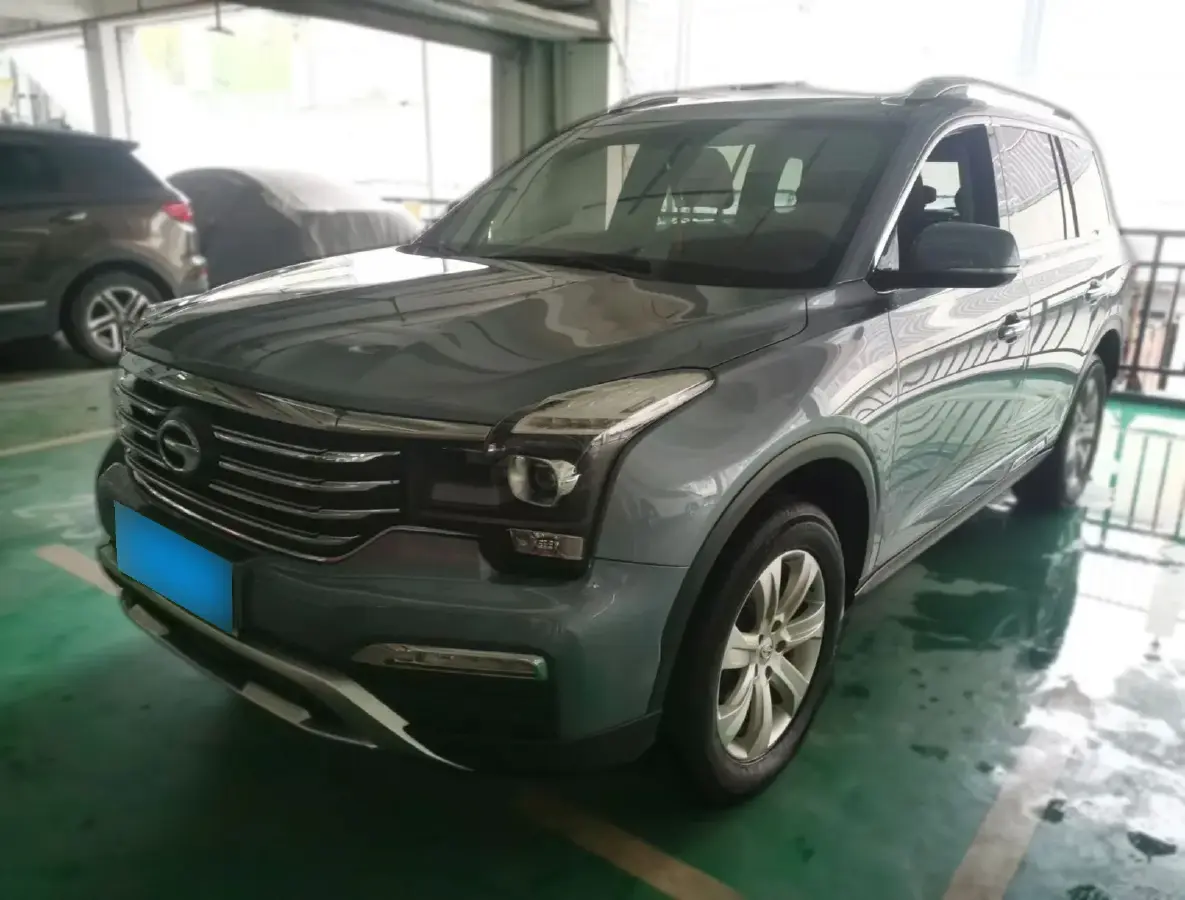 2017 GAC Trumpchi GS8 2.0T 201HP L4 6AT