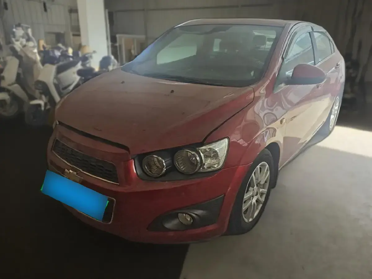2011 Chevrolet Aveo 1.6L 121HP L4 6AT