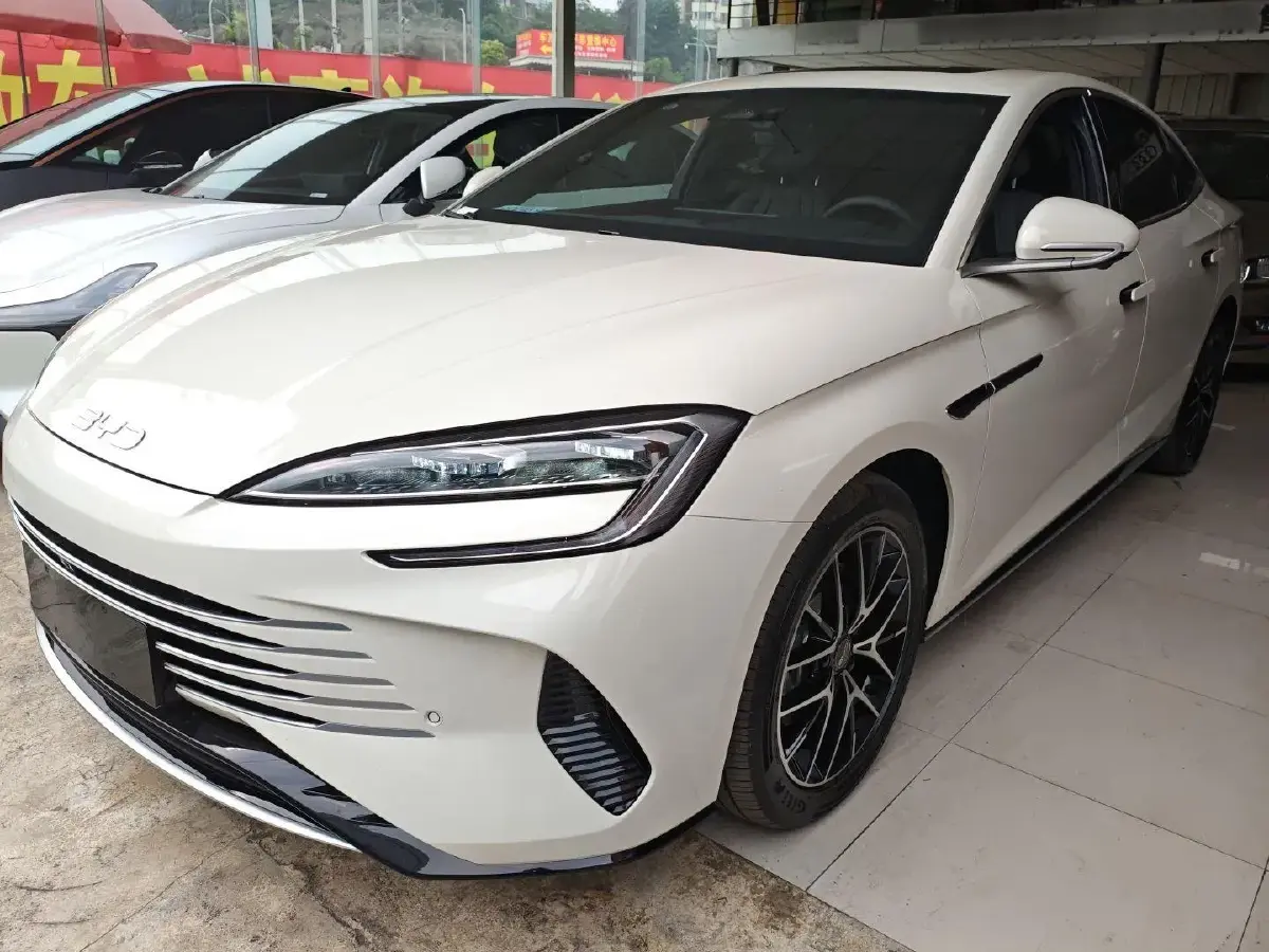 2025 BYD Seal07 DM-i 1.5L 101HP L4 E-CVT PHEV 17.6KWH