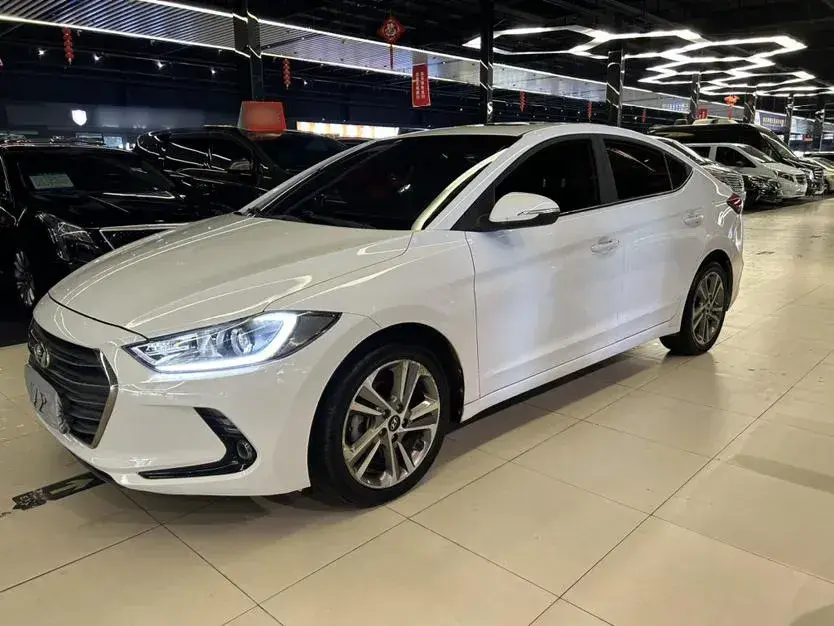 2016 Hyundai Elantra 1.6L 130HP L4 6AT