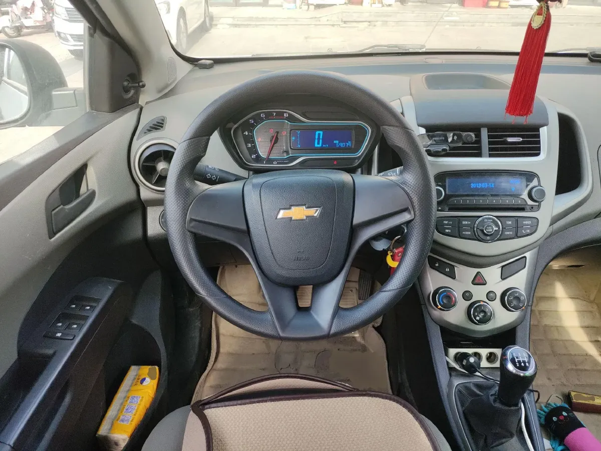 2014 Chevrolet Aveo 1.4L 103HP L4 5MT,autocango,china used car exporter,china ev exporter,chinese used car exporter,chinese used ev exporter