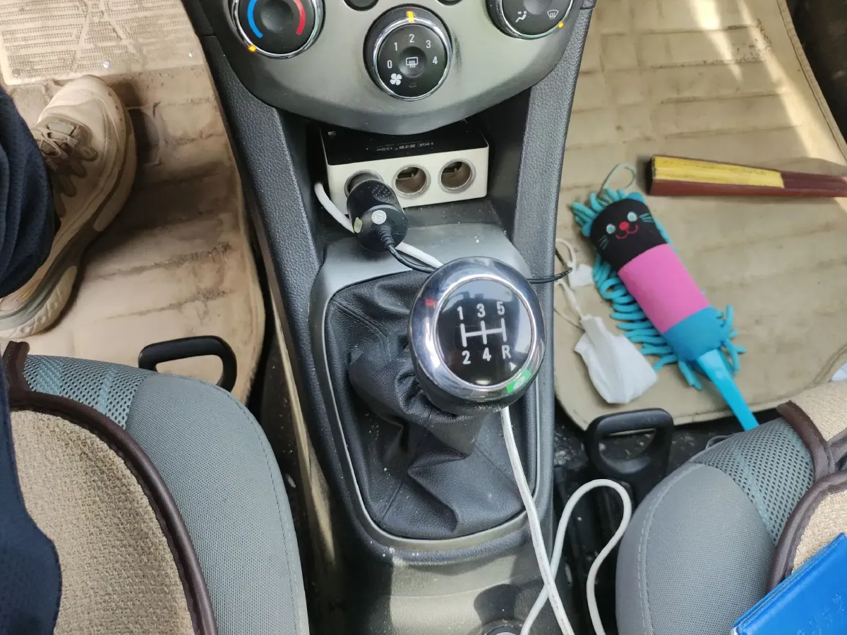 2014 Chevrolet Aveo 1.4L 103HP L4 5MT,autocango,china used car exporter,china ev exporter,chinese used car exporter,chinese used ev exporter