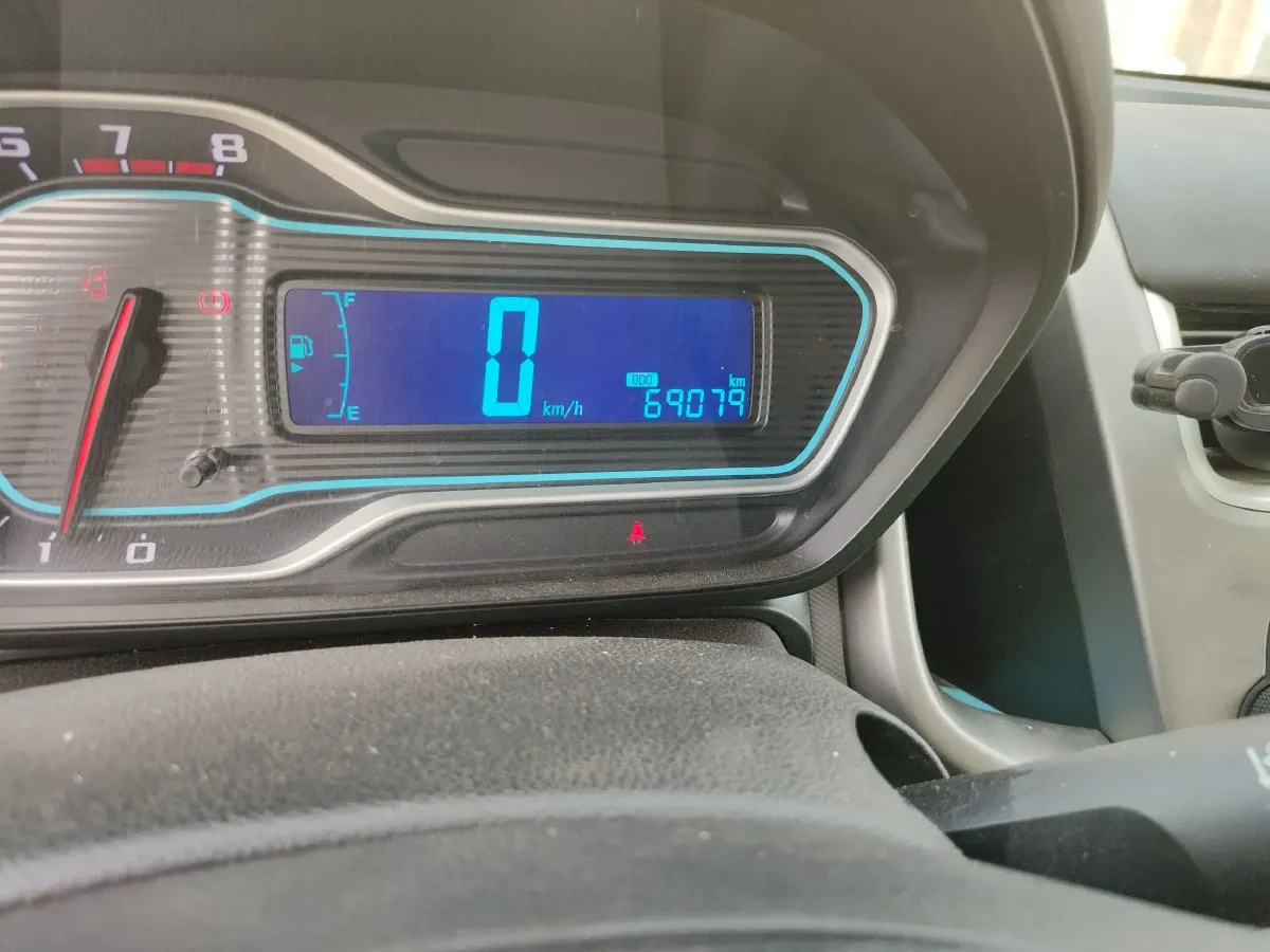 2014 Chevrolet Aveo 1.4L 103HP L4 5MT,autocango,china used car exporter,china ev exporter,chinese used car exporter,chinese used ev exporter