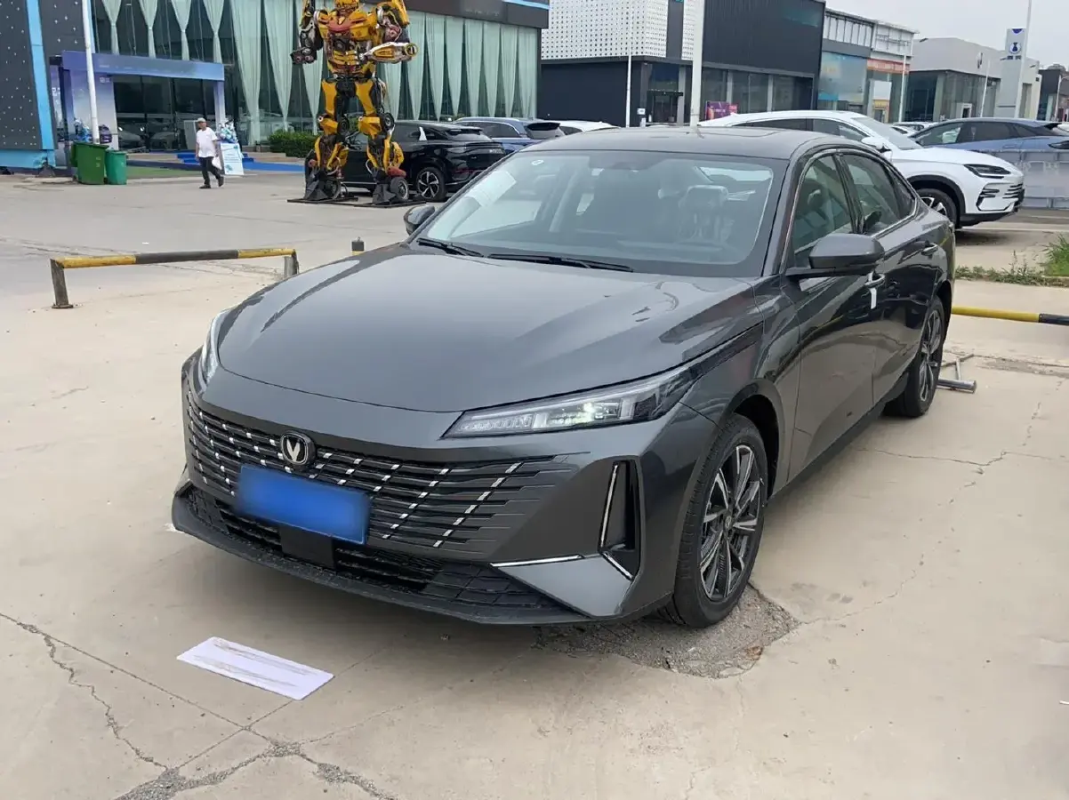 2025 ChangAn Eado 1.5T 192HP L4 7DCT