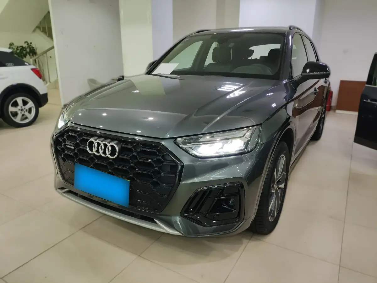 2024 Audi Q5L 2.0T 190HP L4 7DCT