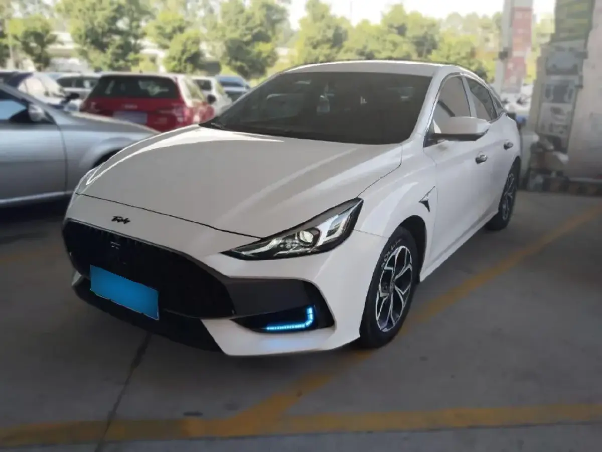 2022 MG 5 1.5L 120HP L4 CVT