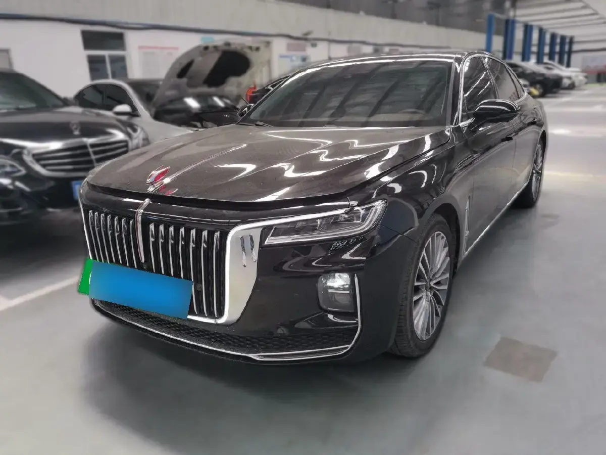 2022 HongQi H9 2.0T 252HP L4 7DCT