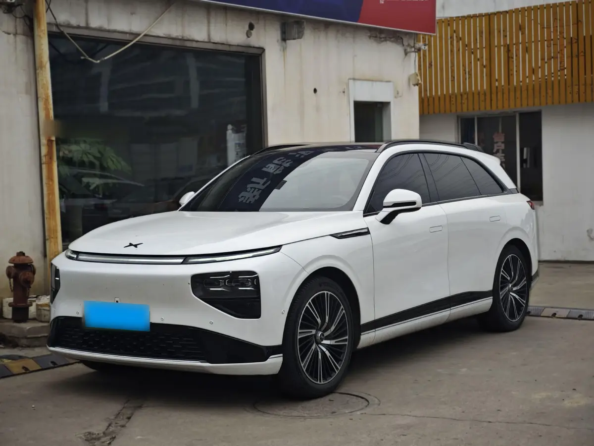 2022 Xpeng G9 BEV 98KWH