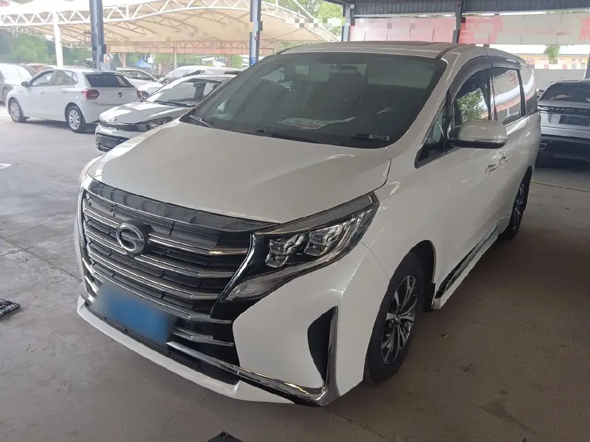 2021 GAC Trumpchi M8 2.0T 252HP L4 8AT
