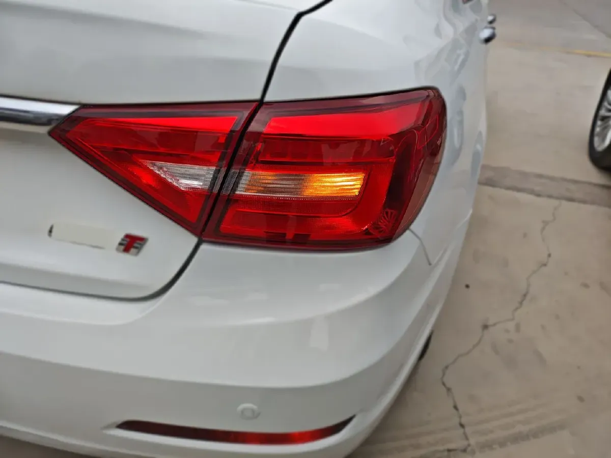 2014 Great Wall C50 1.5T 133HP L4 5MT,autocango,china used car exporter,china ev exporter,chinese used car exporter,chinese used ev exporter