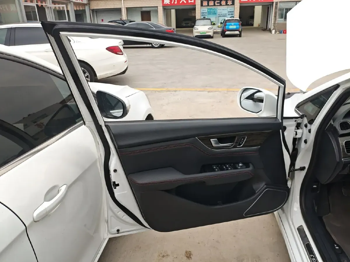 2014 Great Wall C50 1.5T 133HP L4 5MT,autocango,china used car exporter,china ev exporter,chinese used car exporter,chinese used ev exporter
