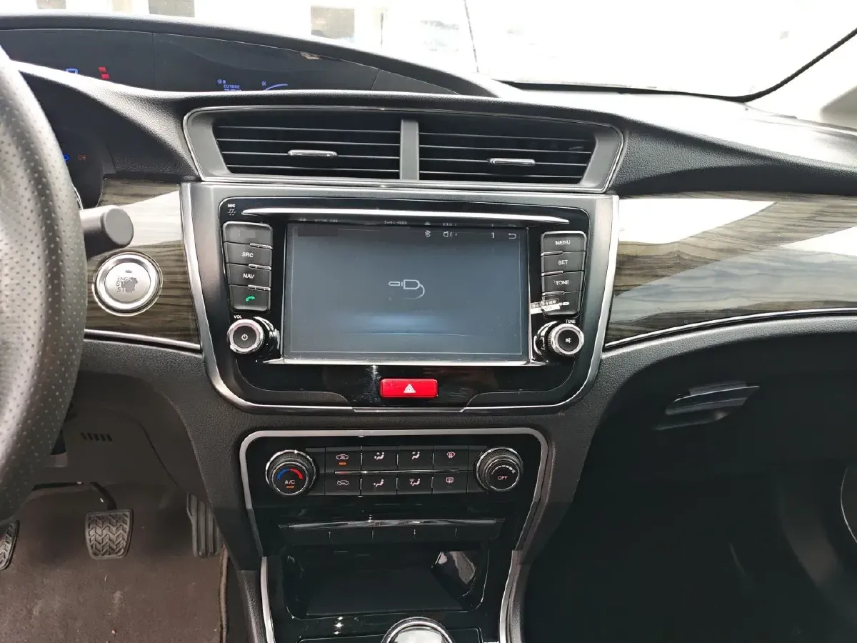 2014 Great Wall C50 1.5T 133HP L4 5MT,autocango,china used car exporter,china ev exporter,chinese used car exporter,chinese used ev exporter