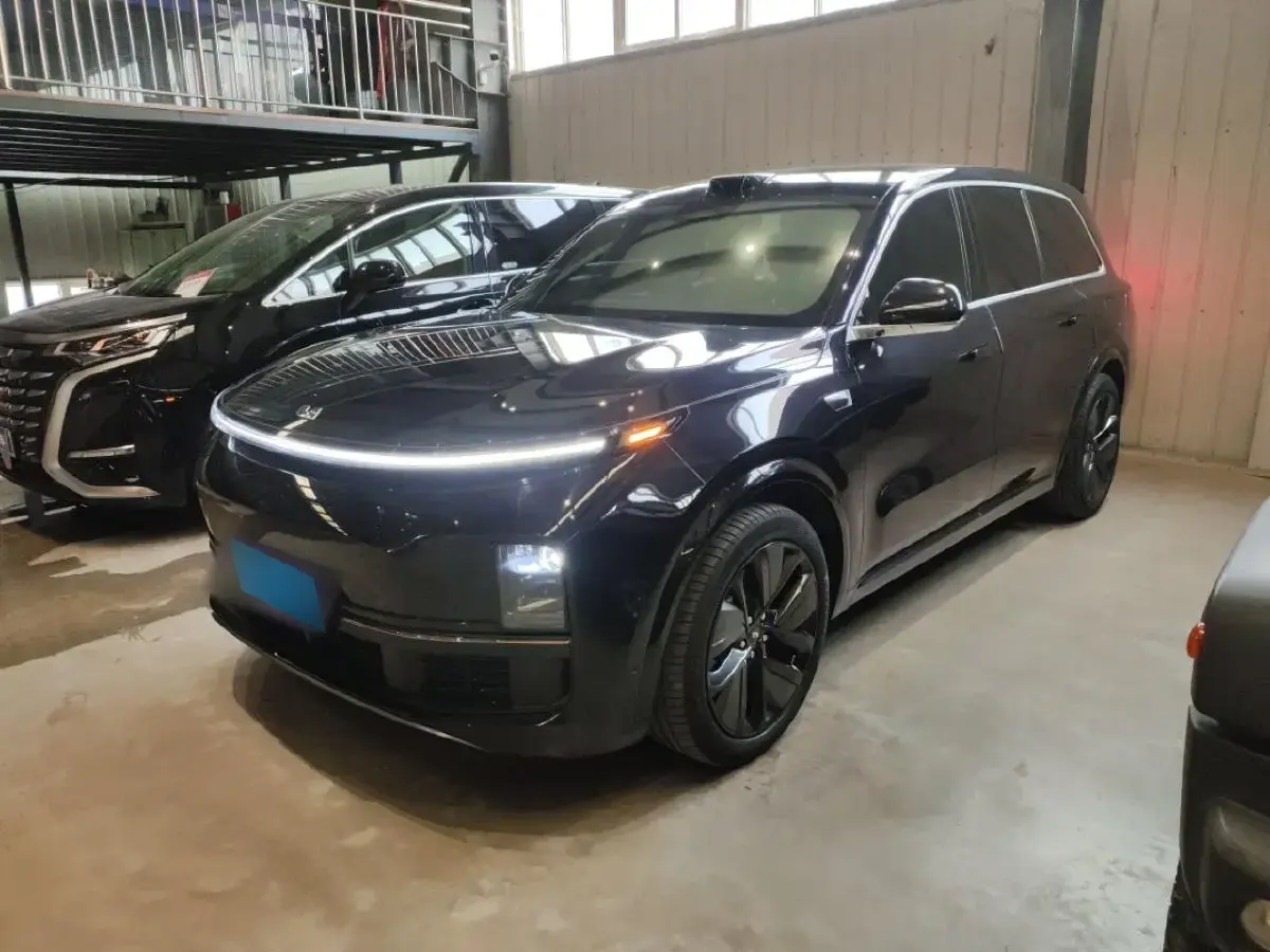 2022 Li L9 Range Extended 154HP REEV 42.6KWH