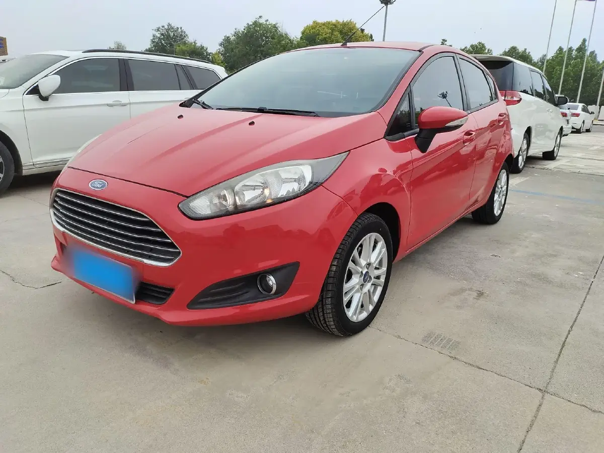 2013 Ford Fiesta 1.5L 110HP L4 6DCT 2013 Ford Fiesta 1.5L 110HP L4 6DCT
